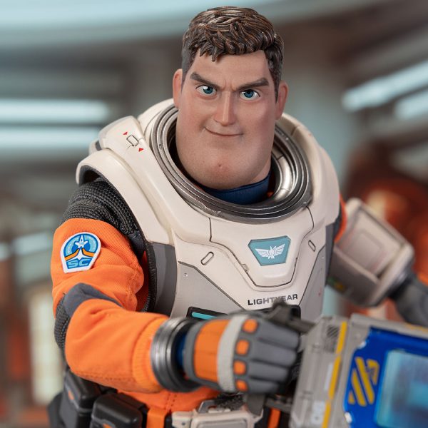 POP MART x LIGHTYEAR Buzz Lightyear XL-15 Suit Action Figure - Image 3