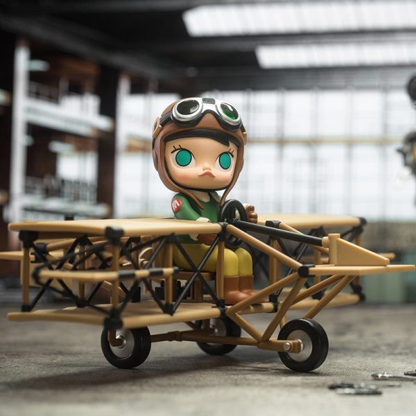 POP MART MOLLY Feng Ru 200% Figurine - Image 2