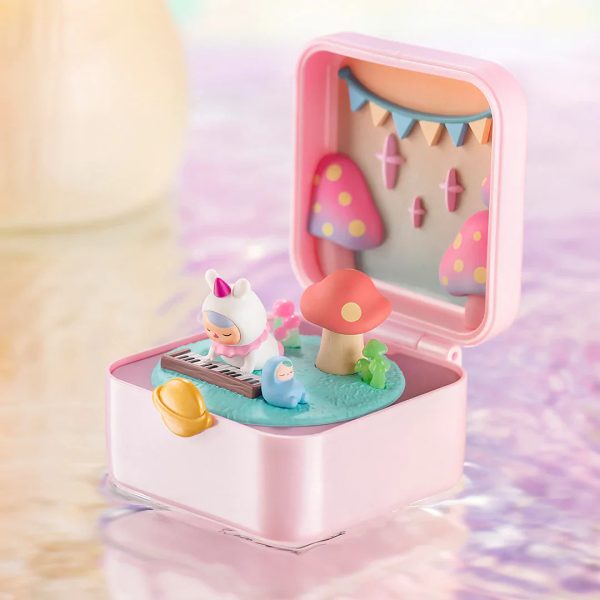 POP MART PUCKY Strange Planets Series Blind Box Scene Set - Image 4
