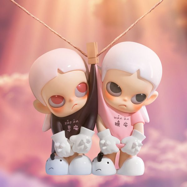 POP MART Zsiga Romantic Greetings 200% Figurine - Image 2