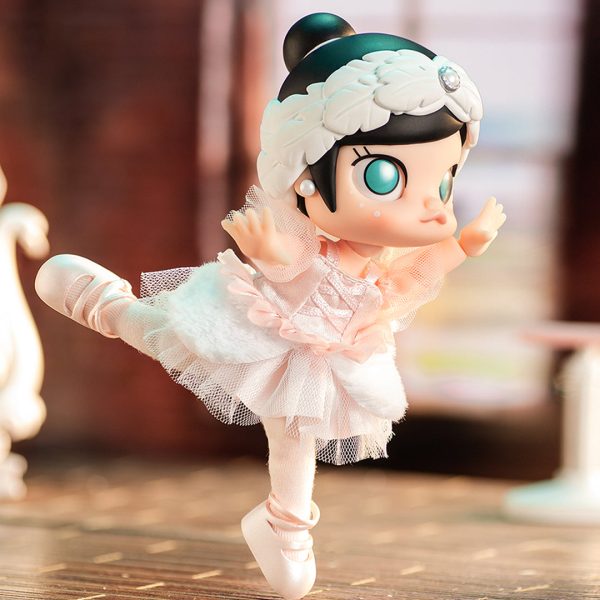POP MART Molly Ballet Dancer BJD Action Figure Doll - Image 2