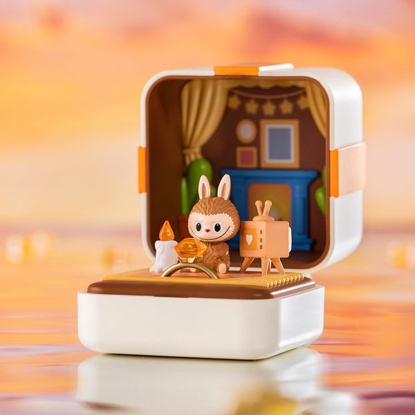 POP MART Romantic Ring Box Series Blind Box Scene Set - Image 4