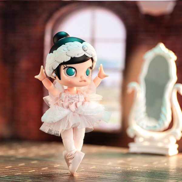 POP MART Molly Ballet Dancer BJD Action Figure Doll - Image 3