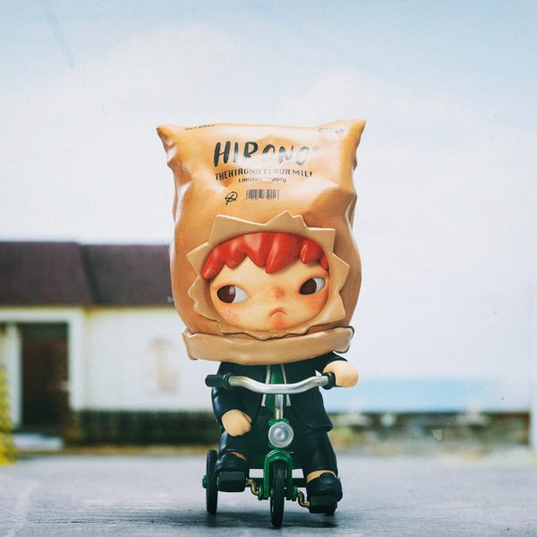 POP MART Hirono Little Prank 200% Figurine - Image 3