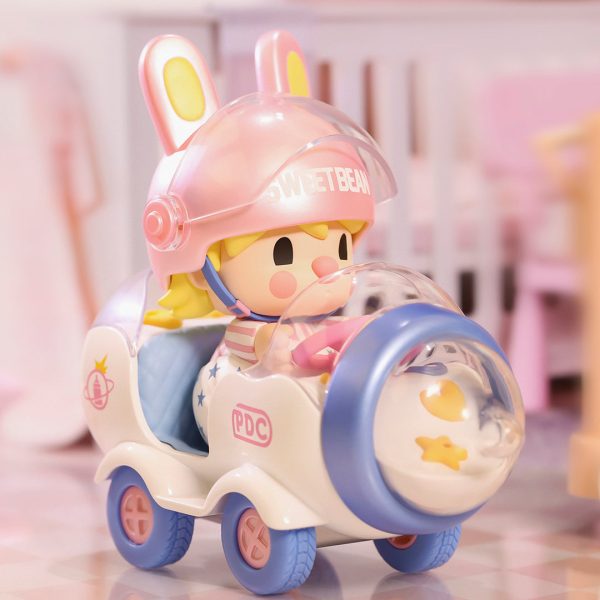 POP MART Sweet Bean Bottle Car 200% Figurine - Image 2