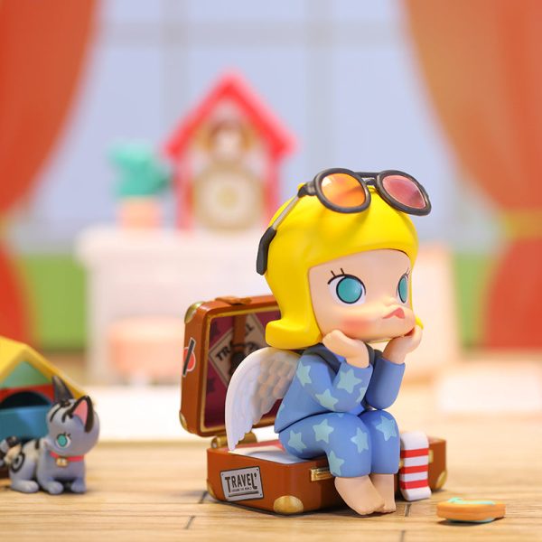 POP MART MOLLY Keen On Travelling 100% Figurine - Image 5