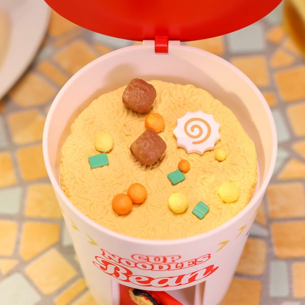 POP MART Sweet Bean Cup Noodles House 200% Figurine - Image 5
