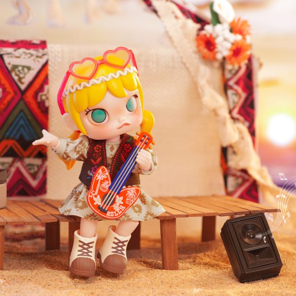 POP MART Molly Beach Music Festival BJD Action Figure - Image 4