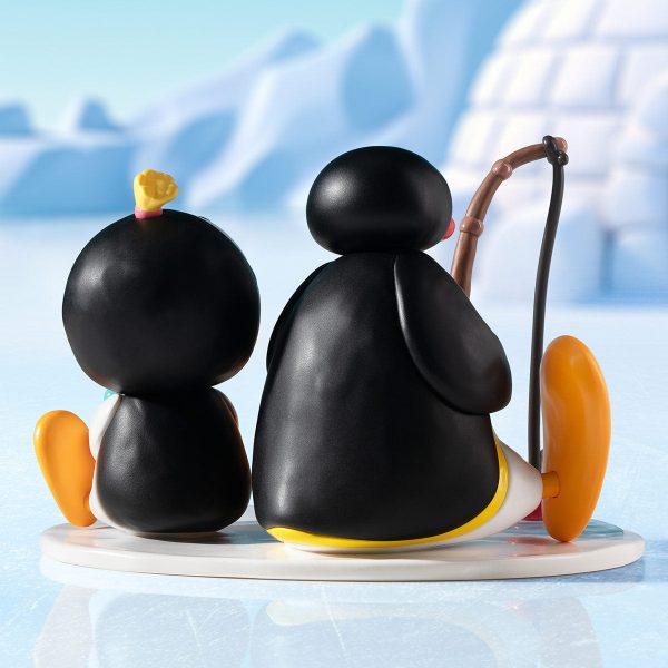 POP MART Baby Molly x PINGU Fishing Time Figurine - Image 4