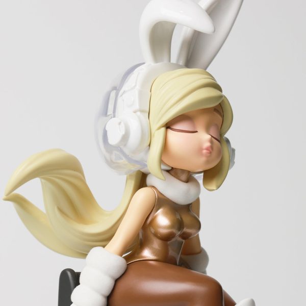 POP MART COOLABO rabbiTT WINTER Limited-edition Figurine - Image 4