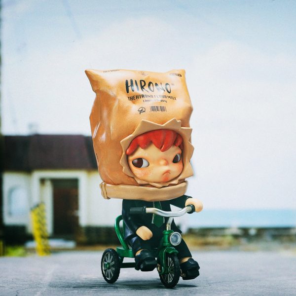 POP MART Hirono Little Prank 200% Figurine - Image 4