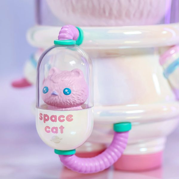 POP MART Pucky Space Cat Astronaut 200% Figurine - Image 5