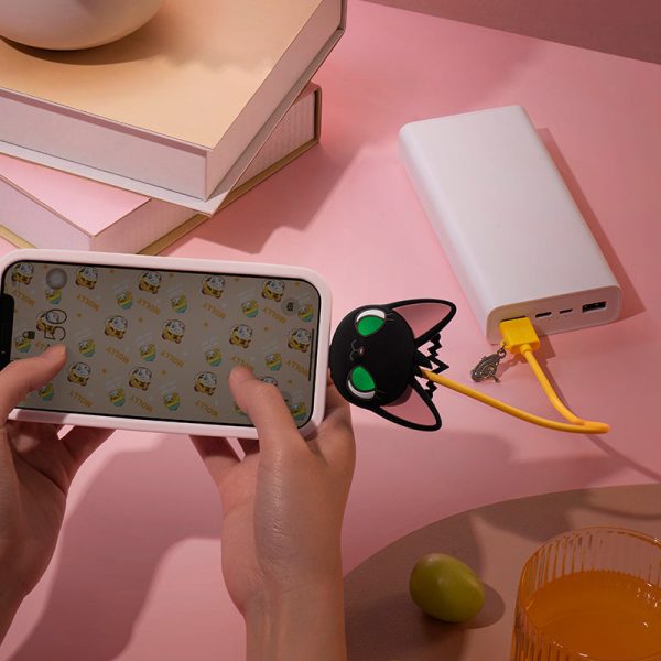 POP MART A Boring Day With Molly Phone Cable Blind Box - Image 6