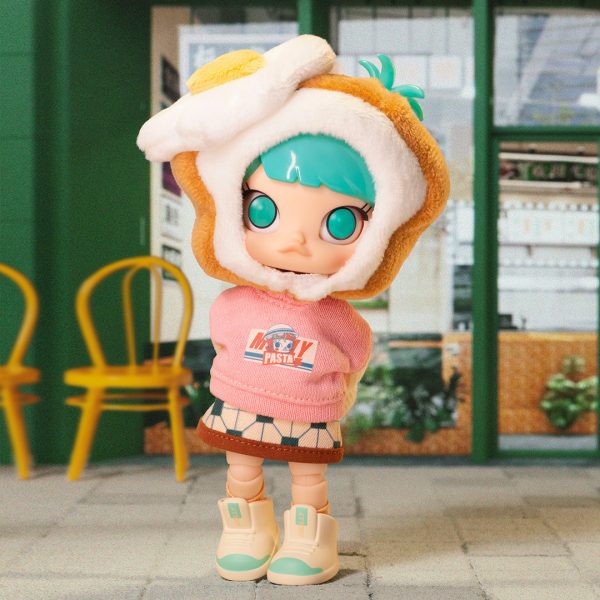 POP MART Molly Little Foodie BJD Action Figure - Image 6
