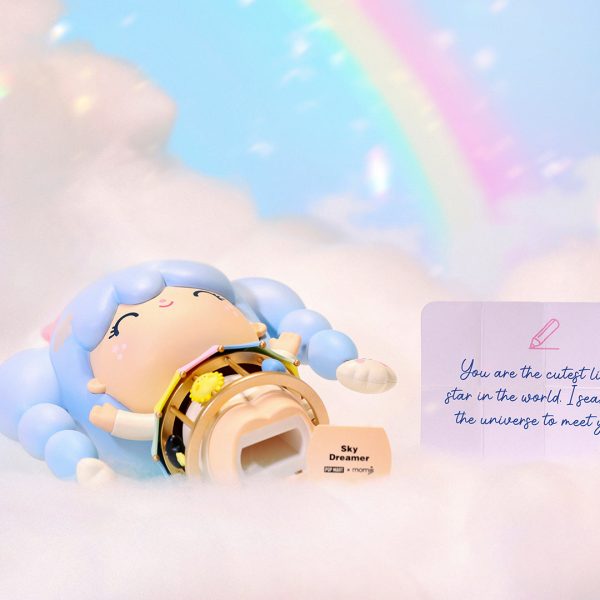 POP MART Momiji Sky Dreamer 200% Figurine - Image 6