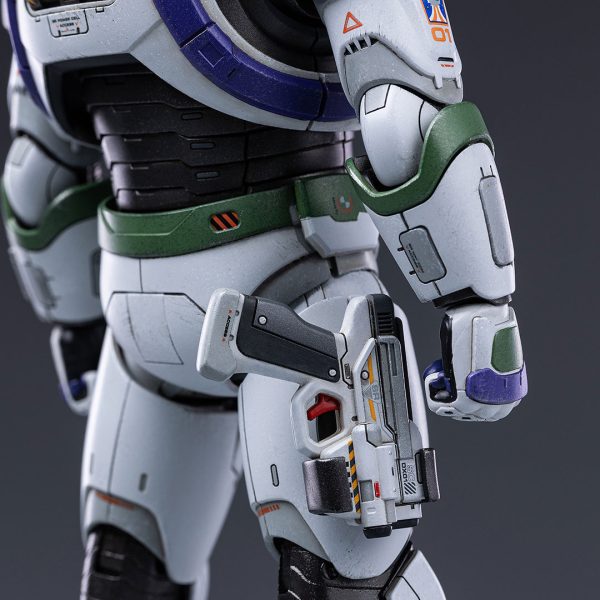 POP MART x LIGHTYEAR Space Ranger Alpha Buzz Lightyear Diecast Action Figure - Image 9