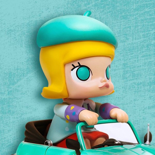 POP MART MOLLY Mint Car Car 200% Figurine - Image 6
